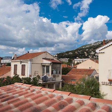 Hotel Au Pied Du Mont Faron Toulon Exteriér fotografie